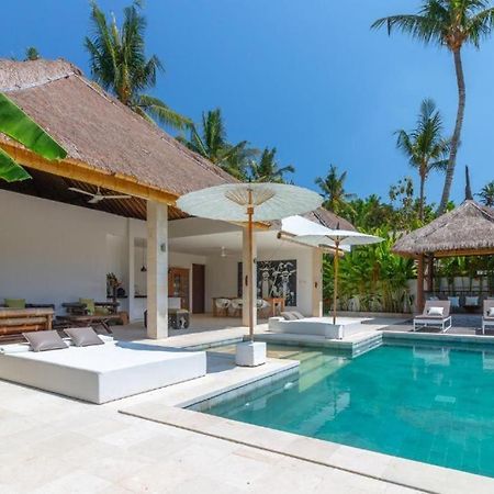 Villa Hidden Pearl, With Private Cook And Pool Karangasem Amlapura Exterior foto