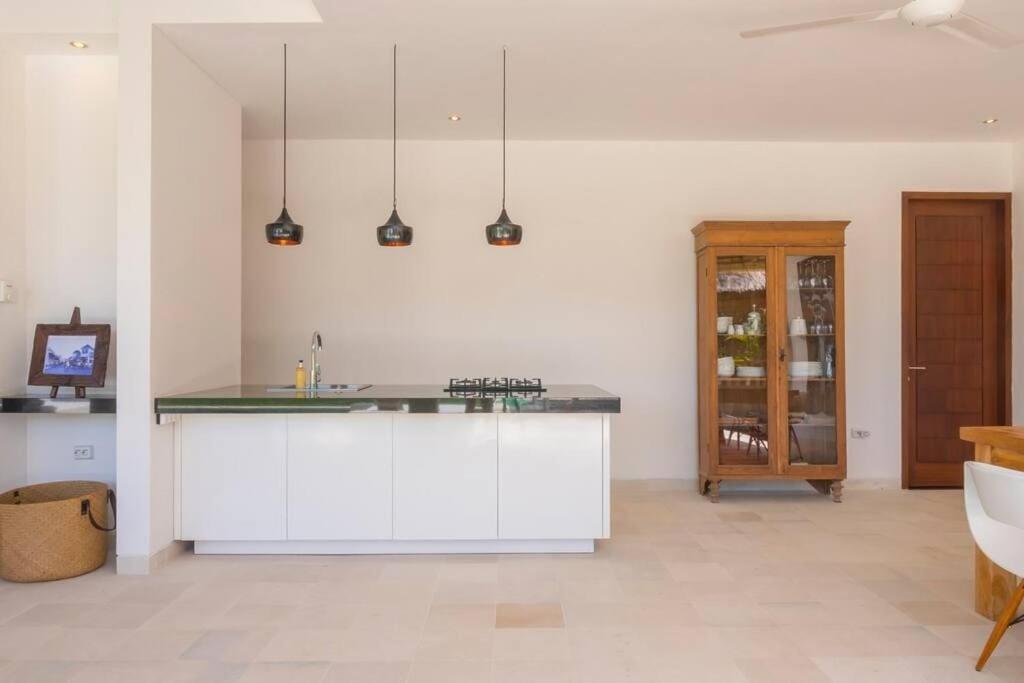 Villa Hidden Pearl, With Private Cook And Pool Karangasem Amlapura Exterior foto