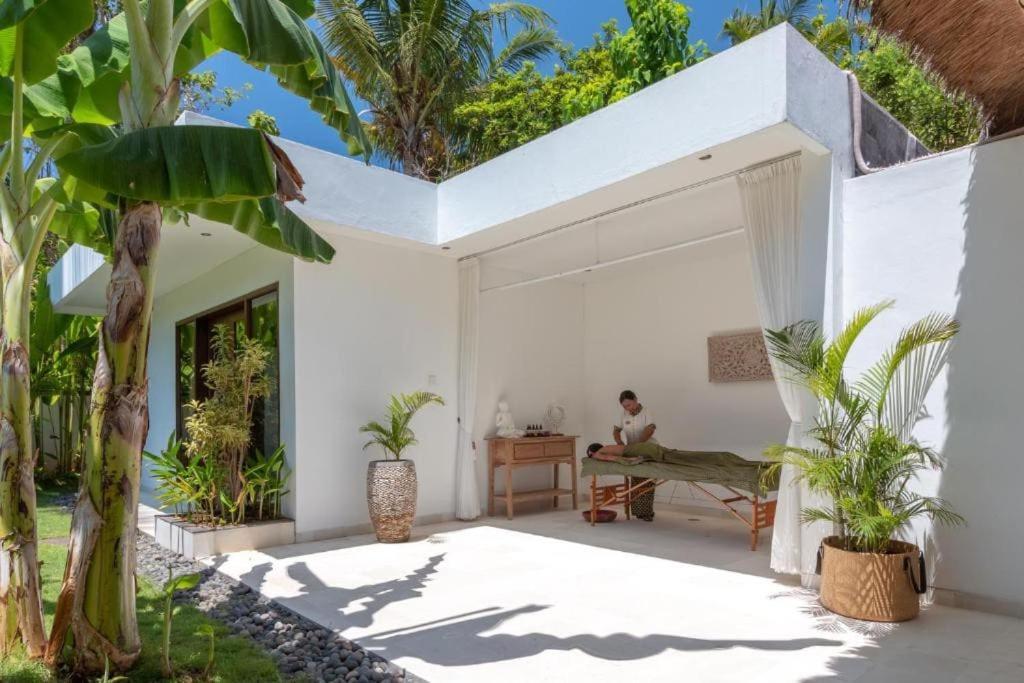 Villa Hidden Pearl, With Private Cook And Pool Karangasem Amlapura Exterior foto