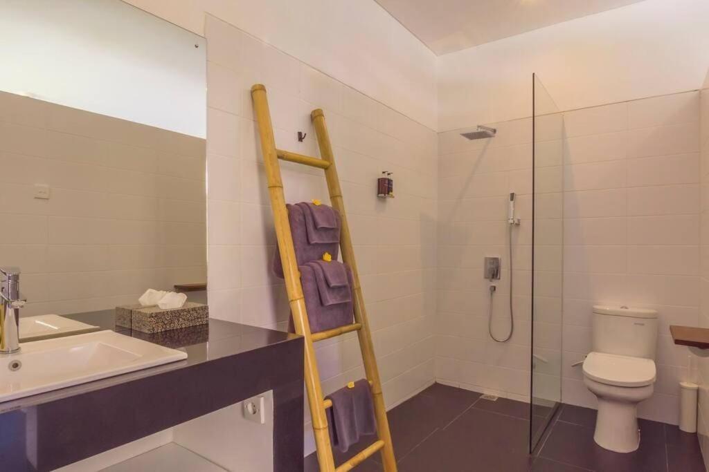 Villa Hidden Pearl, With Private Cook And Pool Karangasem Amlapura Exterior foto